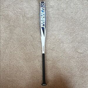 Louisville Slugger Fastpitch Softball Bat- 32” 19 oz.